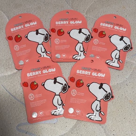 Peanuts Snoopy Red Face Sheet Mask 5 Pack - Picture 3 of 3